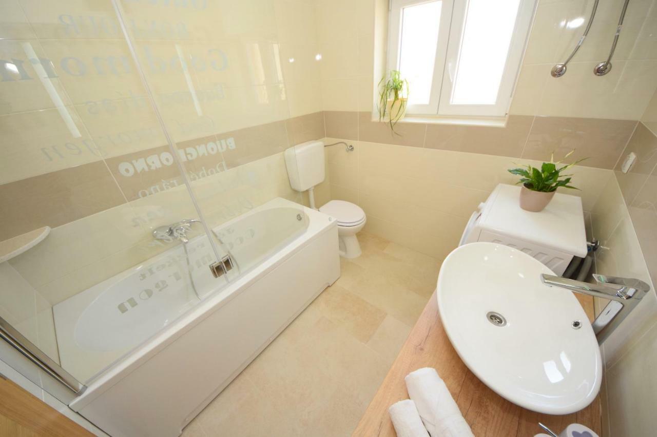 Luxury Penthouse With Jacuzzi In Orebić Exterior foto
