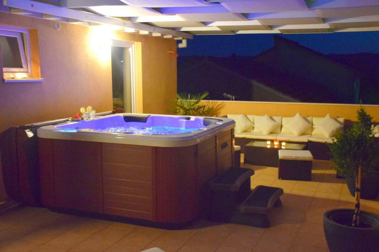 Luxury Penthouse With Jacuzzi In Orebić Exterior foto